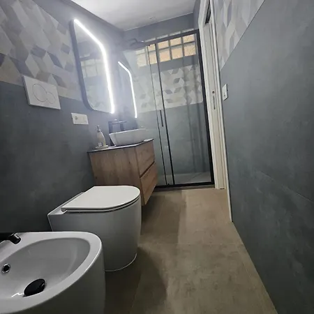 Apartment House *